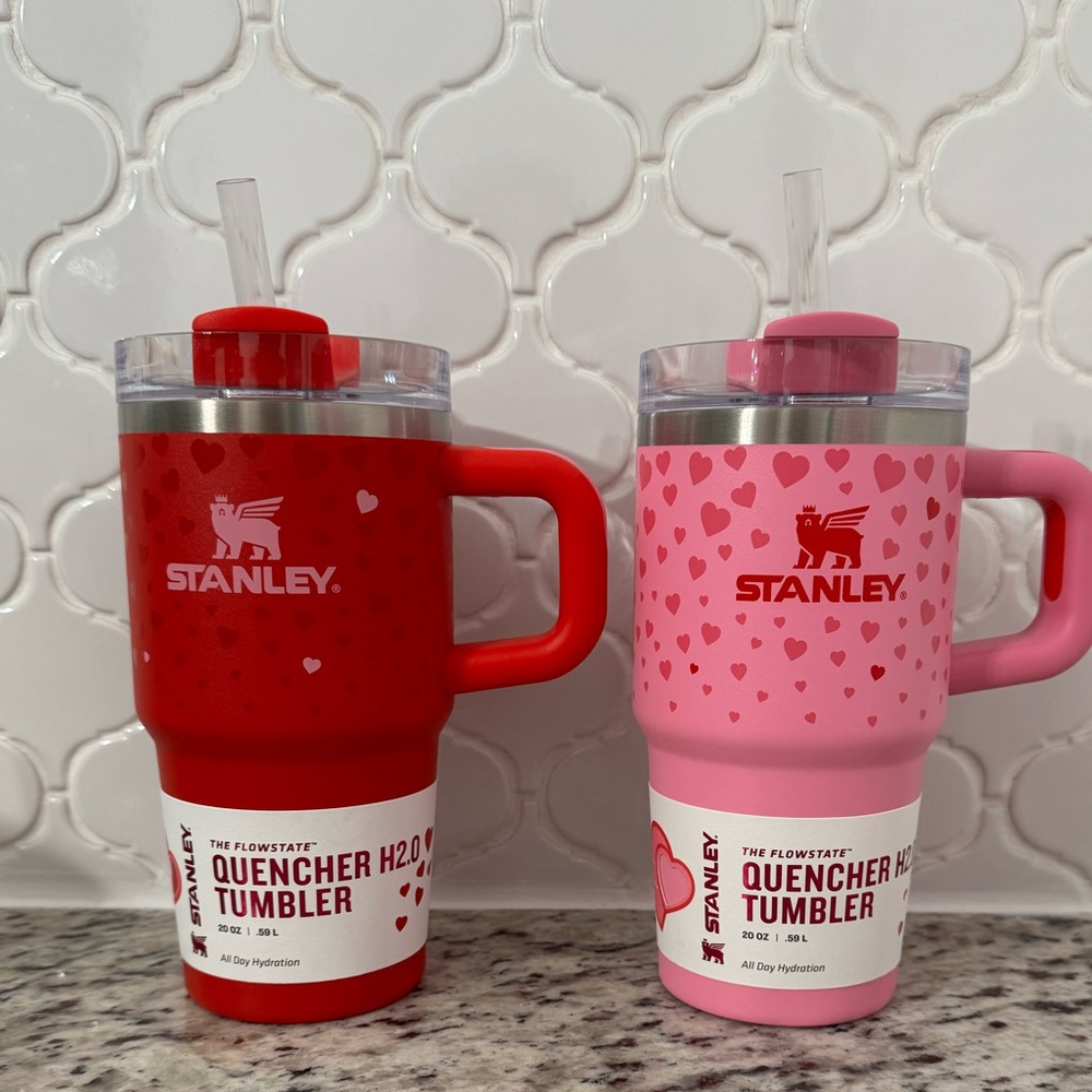 2 Stanley 20oz Valentines Quencher Tumbler with Handle | Red & Pink